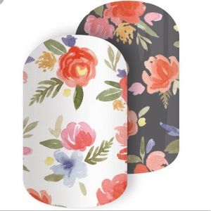 Jamberry She’s Lovely nail wrap